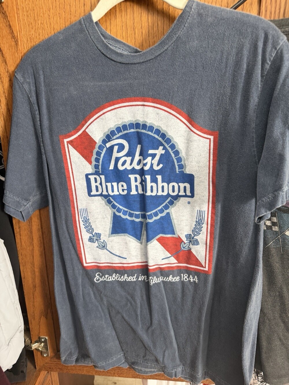 Pabst Blue Ribbon PBR Graphic T Shirt Mens Blue Beer Logo Tee Size S